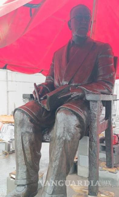 $!Con medio siglo de existencia, la obra de Cuauhtémoc Zamudio es uno de los monumentos emblemáticos de Saltillo.