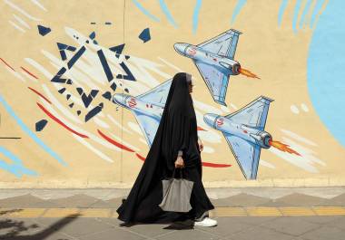 Irán y Estados Unidos intercambiaron ataques a pesar del alto el fuego, mientras continúa el conflicto entre Irán, Estados Unidos e Israel.