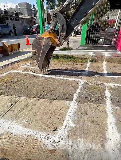 $!La maquinaria que inició la obra no ha regresado al centro comunitario de Satélite Sur.