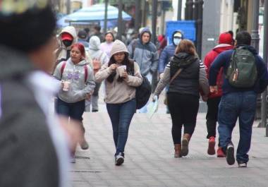 El martes, el frente frío 7 se desplazará sobre el norte y noreste del país, adquiriendo características de estacionario sobre ambas regiones el día miércoles