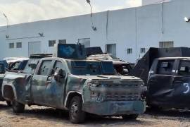 Los vehículos fueron decomisados durante operativos de la Sedena y la Guardia Nacional | Foto: Especial