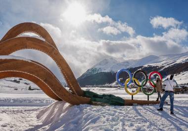 El conflicto en Ucrania y otras tensiones globales contrastan con la “neutralidad política” que el Comité Olímpico Internacional intenta promover en Milán-Cortina.