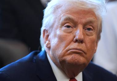 La Adminstración de Donald Trump asegura que su bloqueo está diseñado estrictamente para el caso y no está dirigido a civiles, lo cual constituiría un acto ilegal de guerra.