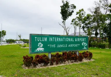 Tras su popularidad, Tulum enfrenta crisis de turismo por la llegada de sargazo, baja ocupación hotelera y la reducción de pasajeros.