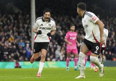 Jiménez supera el récord de Javier “Chicharito” Hernández, quien ostentaba 53 goles en la Premier League durante su paso por el Manchester United y el West Ham.