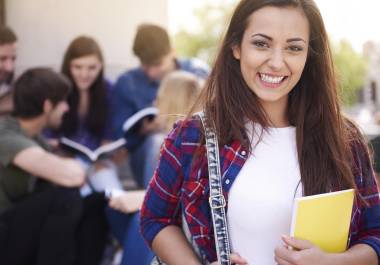 El Día del Estudiante en México se celebra el 23 de mayo, fecha en la que se conmemora su importancia en el sistema educativo y el futuro del país.