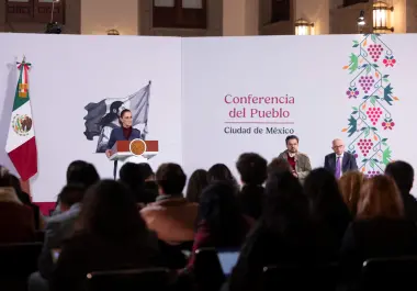 Zoé Robledo reportó avances en infraestructura hospitalaria, atención oncológica y tratamiento de enfermedades cardiovasculares y renales.