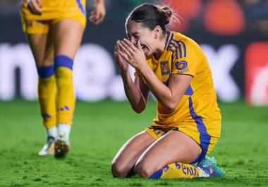 Lágrimas de alegría y júbilo es lo que tenían las jugadoras de Tigres Femenil al concretar su pase a la gran Final del Apertura 2024.