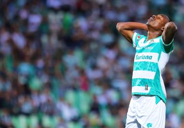 Santos presionó en la recta final, pero no consiguió evitar la derrota.