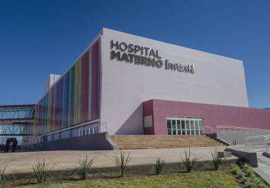 La Fiscalía debe esclarecer quién la atacó y si hubo omisiones que permitieron que la violencia llegara a un desenlace fatal.