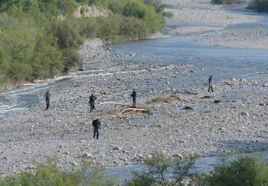 El subsecretario de Protección Civil del Estado, Francisco Martínez Ávalos, informó que durante la jornada de ayer miércoles recorrieron aproximadamente 50 kilómetros del arroyo.