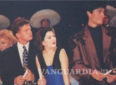 Luis Miguel anduvo con Alejandra Guzmán y Stephanie Salas al mismo tiempo