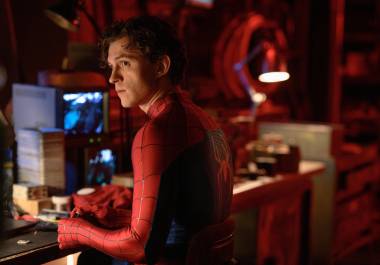 Historia. Con un elenco encabezado por Tom Holland, Zendaya, Jon Bernthal, Mark Ruffalo y Sadie Sink, la nueva entrega busca marcar el inicio de una etapa diferente dentro del Universo Cinematográfico de Marvel.