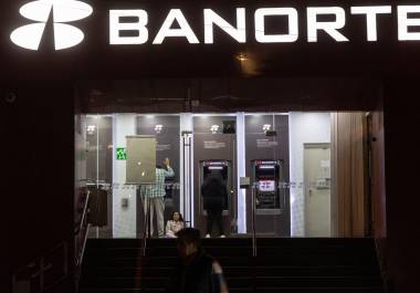 Las sucursales bancarias suspenderán la atención presencial el lunes 2 de noviembre de 2026.