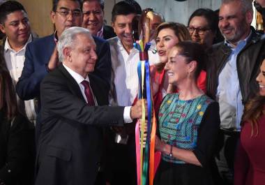 El presidente Andrés Manuel López Obrador, anunció este viernes que se reunirá el próximo lunes con Claudia Sheinbaum una vez que reciba su constancia legal.