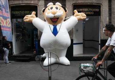 Víctor González, el Dr. Simi, no ganó el Premio Nobel de la Paz 2024. Sin embargo, mexicanos celebraron el triunfo de haber sido nominado.