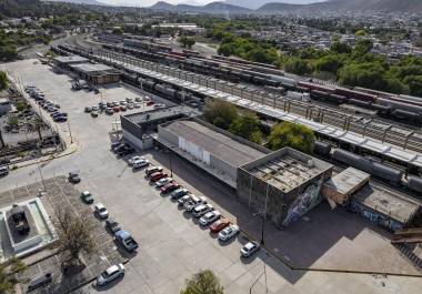 Avanza proyecto del tren de pasajeros con tres estaciones en el sureste de Coahuila