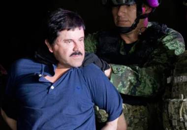 A una década de distancia, el Operativo Cisne Negro sigue siendo uno de los despliegues de inteligencia y fuerza más relevantes en la historia reciente, culminando con la tercera y última captura de Joaquín “El Chapo” Guzmán Loera.