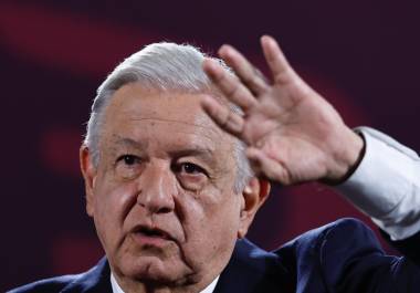 López Obrador criticó la medida emitida por la jueza de Morena y señaló que hace falta información.