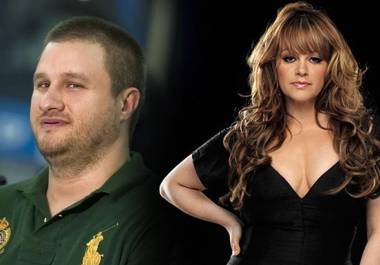 El testigo afirmó que durante una fiesta privada de ‘La Barbie’, ‘La Diva de la banda’ habría consumido sustancias ilícitas. Posteriormente reveló que la cantante fue agredida física y sexualmente por el capo.