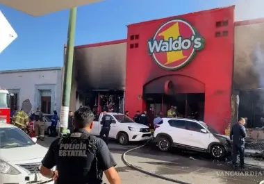 Tras el fatídico incendio registrado en la tienda Waldo’s de Hermosillo, Sonora, se reportó la renuncia del titular de la Coordinación Estatal de Protección Civil (CEPC), Armando Castañeda Sánchez.