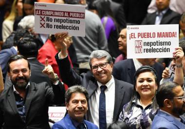 Durante la sesión ordinaria de la Cámara de Diputados fue aprobado el dictamen en materia de no reelección y nepotismo electoral con 477 votos a favor.