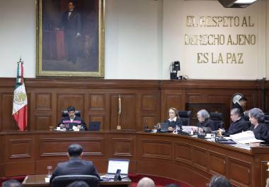 La Suprema Corte informó que adquirió 9 camionetas, debido a que las unidades que usaban las ministras y ministros ya no cumplían con las medidas para garantizar seguridad e integridad personal