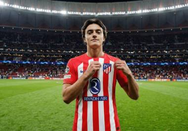 Emiliano Muñoz, delantero mexicano de 15 años, deja el Atlético San Luis para integrarse a la cantera del Atlético de Madrid, confirmando el creciente interés europeo por el talento juvenil de México.