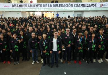 La delegación coahuilense fue presentada rumbo a la Olimpiada Nacional 2026 durante ceremonia oficial.