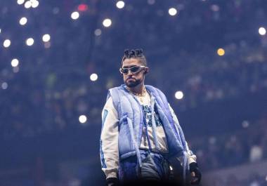 Bad Bunny revela que le tiene un cariño muy fuerte a México y le dará prioridad a sus fans para llegar con su gira.