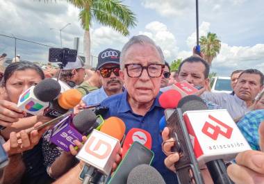 El gobernador de Sinaloa, Rubén Rocha Moya explicó que los actos delictivos del 29 de agosto iniciaron debido a que una patrulla militar se encontró con una camioneta de gente armada.