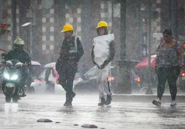 Afectará a regiones como Jalisco, Veracruz, Oaxaca, y Chiapas, mientras que el norte y noroeste del país enfrentarán temperaturas de hasta 45°C.”