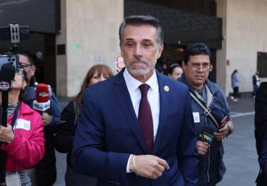 Sergio Mayer esclarece razón de su renuncia irrevocable