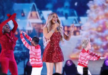 Favorita. A más de 30 años de su lanzamiento, ‘All I Want for Christmas Is You’ suma 20 semanas en el número uno del Billboard Hot 100, supera los 50 millones de copias vendidas y acumula más de 834 millones de reproducciones en YouTube, reafirmando a Mariah Carey como la ‘Reina de la Navidad’.