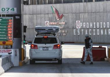 Durante temporadas de alta movilidad como Semana Santa, miles de familias recorren las autopistas de México, muchas de ellas operadas por Caminos y Puentes Federales (Capufe).