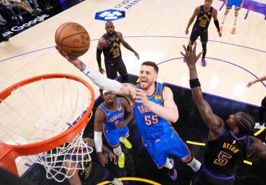 El Thunder de Oklahoma City aseguró su pase a las Finales de la Conferencia Oeste tras vencer a los Lakers de Los Ángeles.