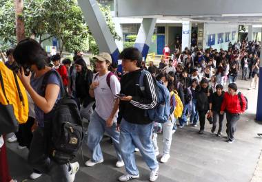 Entre ellos se encuentran la Beca Universal Benito Juárez y las becas dirigidas a alumnos de escuelas incorporadas a la UNAM.
