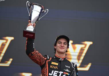 Santiago Ramos se despide del automovilismo a los 22 años, luego de una trayectoria que lo llevó a ganar en Melbourne e Imola.