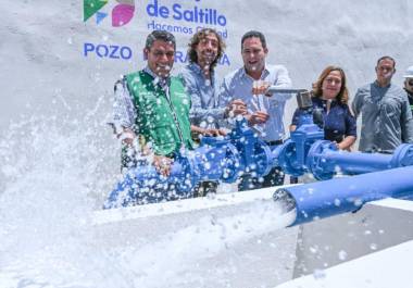 El alcalde Javier Díaz González informó sobre los avances en el incremento del abasto de agua potable en Saltillo.