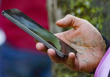El registro obligatorio de líneas telefónicas con la CURP continúa en México y miles de usuarios aún no completan el trámite.