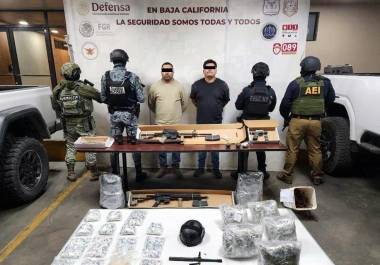 Autoridades señalan a los rusos por delitos de narcomenudeo, trata de personas y varios homicidios.