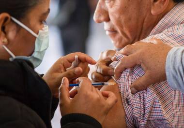 El gobierno federal mantiene una campaña para vacunar a la mayor cantidad de población posible.