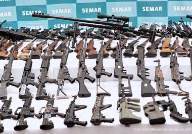 En los últimos años el tráfico de armas fabricadas o vendidas en EU ha aumentado en México más que en cualquier otro país