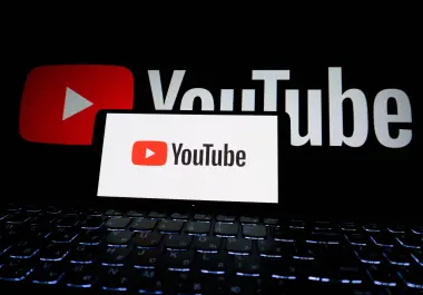 Dos décadas después de que Google cerrara su compra por 1.650 mdd, la plataforma dejó atrás las dudas sobre su viabilidad para consolidarse como la mayor infraestructura audiovisual de la historia de internet.