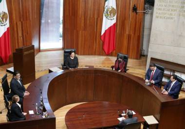 Felipe de la Mata Pizaña, magistrado del Tribunal Electoral del Poder Judicial de la Federación, perfila avalar la ‘aplanadora’ de la Cuarta Transformación en la Cámara de Diputados.