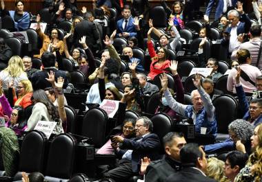 Durante la sesión ordinaria de la Cámara de Diputados fue aprobado con 347 votos a favor y 128 en contra el dictamen en materia de simplificación orgánica.