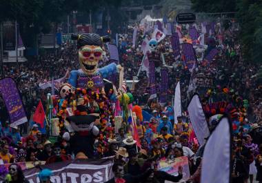 La Ciudad de México se prepara para llenarse de color, tradición y arte con el Gran Desfile de Día de Muertos.