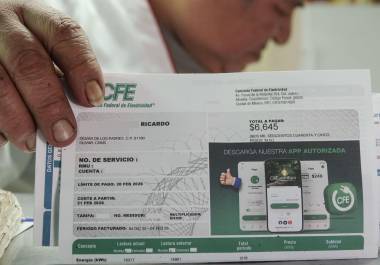 El aumento en el uso de energía eléctrica durante temporadas de calor puede llevar a los hogares a la tarifa de alto consumo de la CFE.