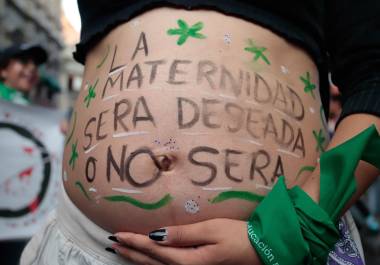 Zacatecas se despenalizó el aborto, según ordenó un Tribunal Colegiado, al declarar inconstitucionales los artículos del Código Penal del estado que prohíben esta actividad de forma voluntaria, de acuerdo a lo que informó el Grupo de Información en Reproducción Elegida.