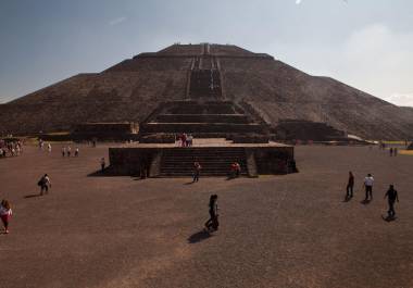 La Pirámide del Sol en las ruinas de Teotihuacan, Estado de México.